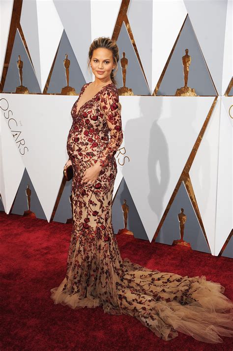 Pregnant Celebrities Show Off Baby Bumps On The Oscars Red Carpet Pics