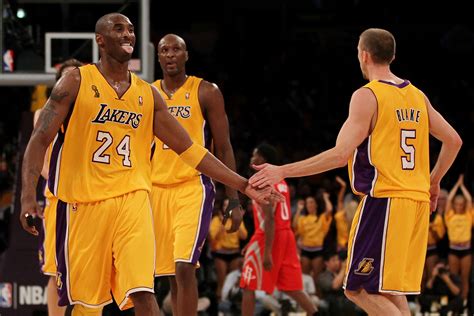 Los Angeles Lakers 10 Ways They Can Win The 2010 2011 Nba Championship