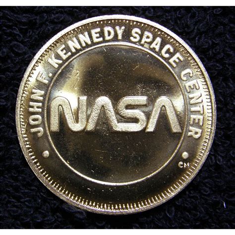 Apollo 11 1st Manned Lunar Landing Commemorative Coin