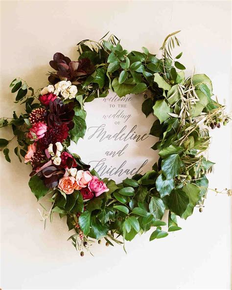 26 Ideas That Prove Wreaths Arent Just For Christmas