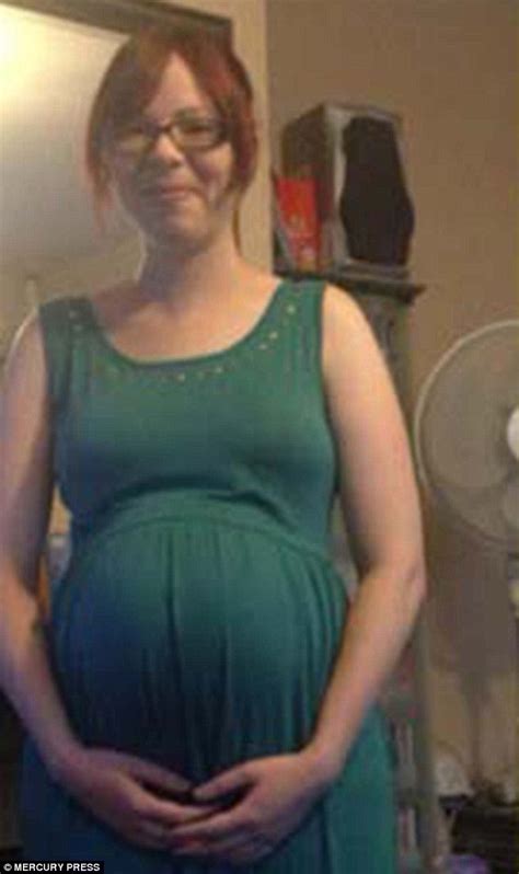 Bristol Woman Goes On First Date While 8 Months Pregnant And Meets Husband Daily Mail Online