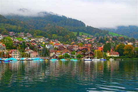 6 Reasons Why You Should Visit Interlaken Switzerland Traveling Pari