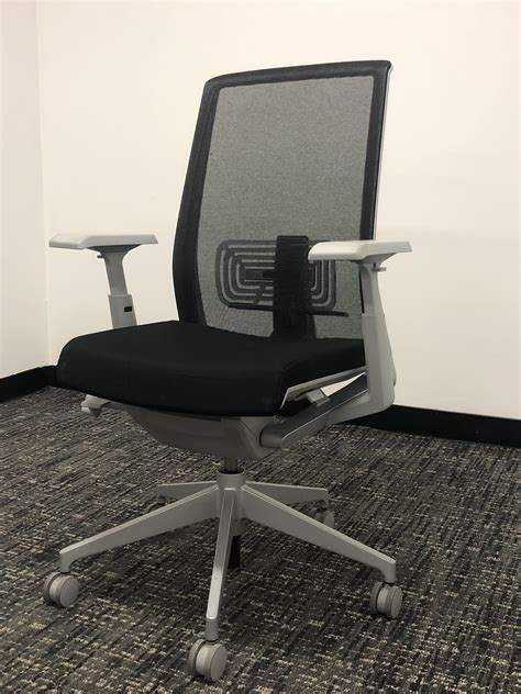 Office chairs the best seat for the job. Haworth Very Task Chair | Gerstel Office Furniture