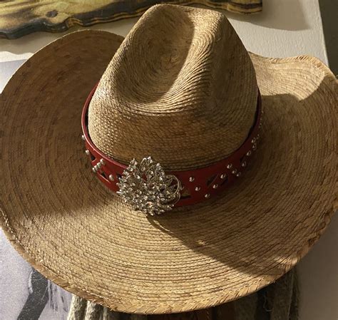 Cowboy Hat Band From A Beltdiy Cowboy Hats Cowboy Hat Bands Hat Band