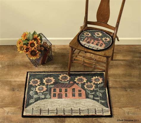 House And Sunflowers Hooked Rug By Park Designs Primitive Decorating