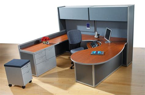 Custom Office Furniture Design Solutions With Modular