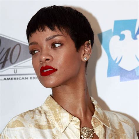 7 Inspirasi Gaya Rambut Pendek Ala Rihanna Stylish Funky Dan Edgy