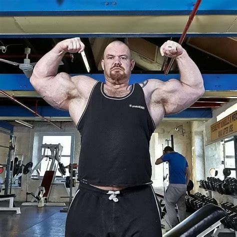 Man Turns Life Around To Set Record For UK's Largest Biceps