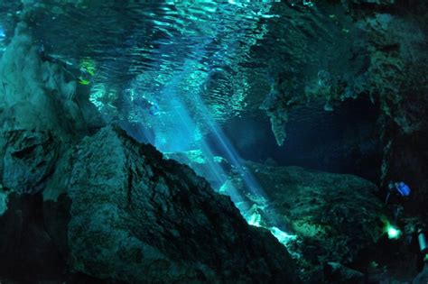 The 11 Best Underwater Caves In The World Easyvoyage