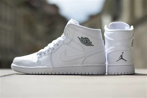 Whitewhite Air Jordan 1s Are The Best Summer Sneaker Complex