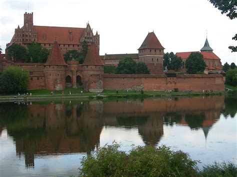 Последние твиты от polonia.net (@polonianet). Polonia - Castello a Marbork - Viaggi, vacanze e turismo ...