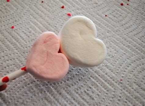 Easy And Fun Valentine Marshmallow Pops Adventures Of Mel
