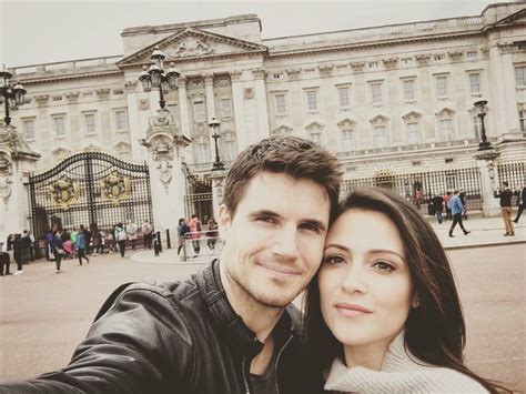 My Favorite Photo Of Robbie And Italia Robbie Amell Romantic