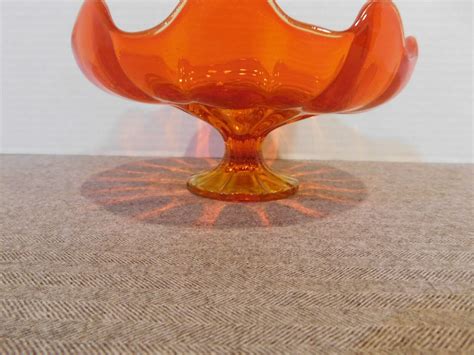 Vintage Orange Art Glass Pedestal Wave Bowl 7 1 2 Ebay