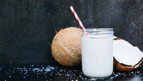 Quick Homemade Coconut Milk Maed