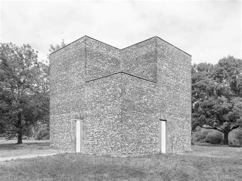 Sandy Volz — Pure Architecture — Stiftung Insel Hombroich