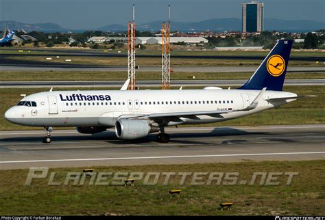 D Aiuk Lufthansa Airbus A320 214wl Photo By Furkan Borakazi Id