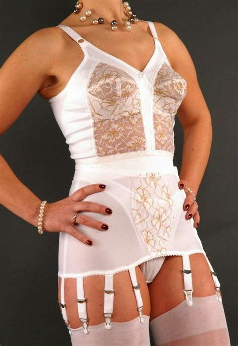 Pin On Girdles And Pantie Girdleand Suspenders So Hot