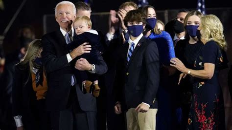The story of joe biden. Joe Biden hat die US-Wahl gewonnen: Wer ist die Familie ...