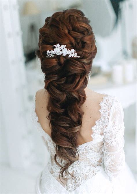 Beautiful Hair Down Wedding Hairstyle For Romantic Brides Bridal Hairstyle