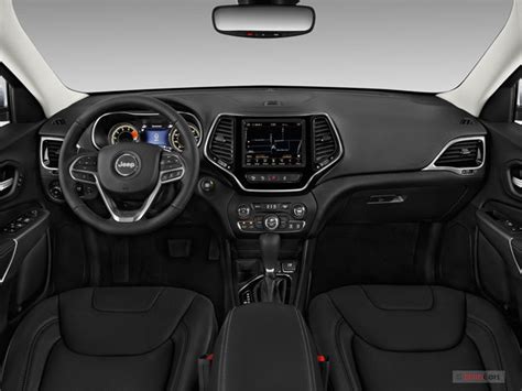 2019 Jeep Grand Cherokee Limited Black Interior Car Wallpaper