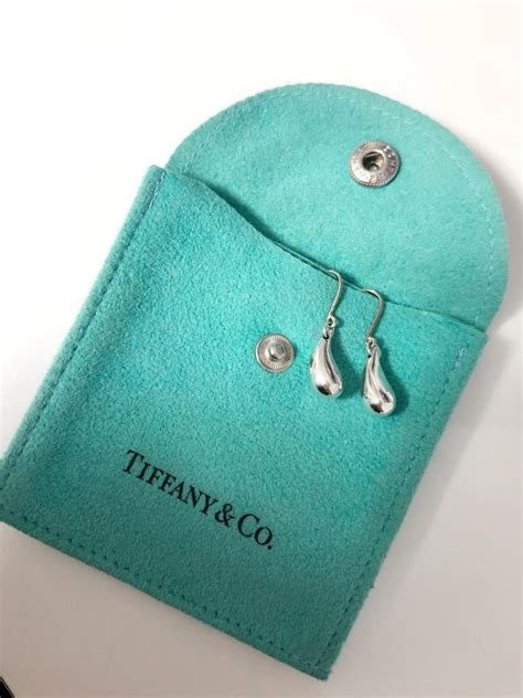 정품 티파니앤코 물방울 귀걸이 세컨웨어헬로마켓