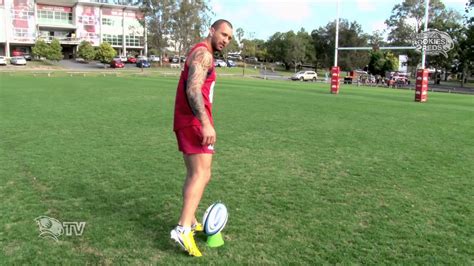 The power of the mullet. Kicking goals with Quade Cooper - YouTube