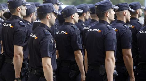 Plazas para la oposición a Policía Nacional 2022 2023 Oferta de