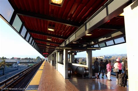 Oakland international airport (oak), based just the ac network reaches cities throughout california and links with other public transport providers such as. Coliseum / Oakland Airport (BART: Richmond - Fremont ...