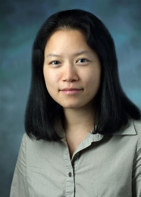 Liu Receives Outstanding Hospitalist Award From Acp Medicine Matters