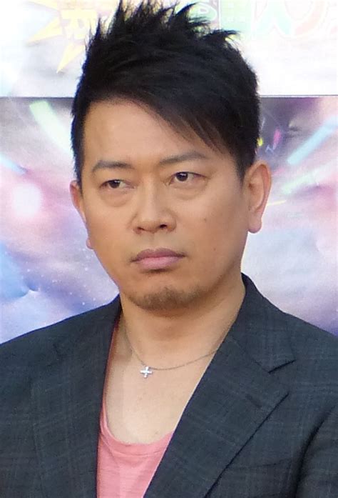Hiroyuki miyasako is a japanese comedian, television presenter, actor, voice actor and plays the boke in ameagari kesshitai. 不倫疑惑の宮迫 夫人激怒…自宅を追い出され、仕事場でも ...