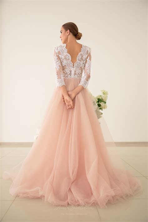 Elegant fit and flare tulle lace wedding dress, blush wedding dress, vintage wedding gown with long sleeves and scallop neckline. Pink-powder Wedding dress | Anna Skoblikova