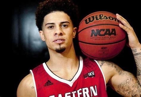 Want to know more about austin mcbroom family? Austin McBroom Bio, Age, Height, Net Worth, Parents and ...