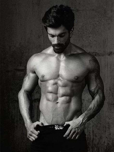 Karan Singh Grover S Workout Videos Will Give You Major Fitness Goals India Com