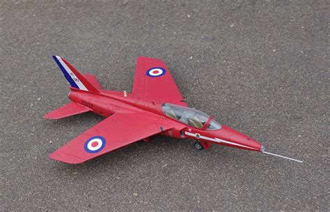 Airfix Folland Gnat T1 Red Arrows 172 Ready For Inspection