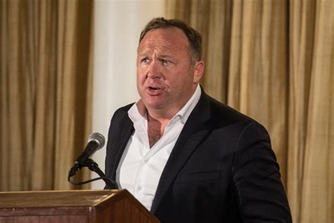 Alex Jones Declares Hes Done Saying Im Sorry At Sandy Hook Trial