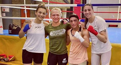 Thorslund wygrała kobiecy tytuł wbo w wadze super koguciej , pokonując meksykańską jessicę arreguín przez ud 25 sierpnia. Thorslund har næste mål klar - Boksenyt