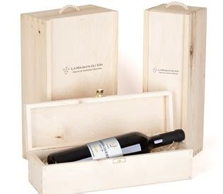 Soyez sûr de faire plaisir même au plus grand amateur de vin. Coffret Cadeau Vin, Champagne, Whisky, Rhum | La Maison du Vin