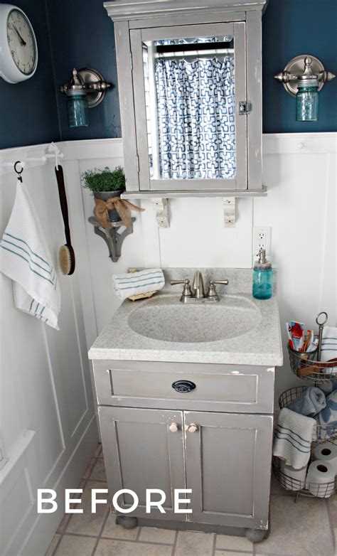 And i screamed the whole way. Small Bathroom Ideas with Vintage Decor | Robb Restyle
