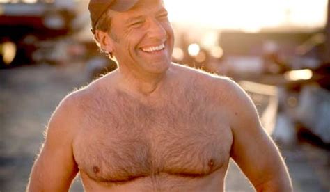 Mike Rowe Of ‘somebodys Gotta Do It Confronts Peeping Drone While Nude Wielding Shotgun