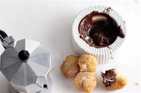 Olive garden is a beloved italian chain that has a ton of items to try out. Olive Garden Zeppoli with Balanced Sweet and Bitter Flavor ...