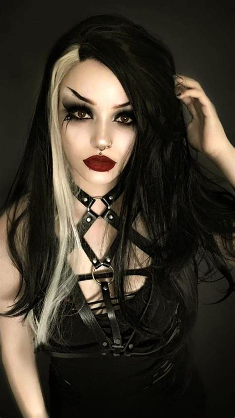 gothic girls goth beauty dark beauty gothic looks dark gothic steam girl split hair