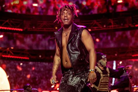What image reminds me of you? Juice WRLD Stays Number One on Artists 500 as Harry Styles ...