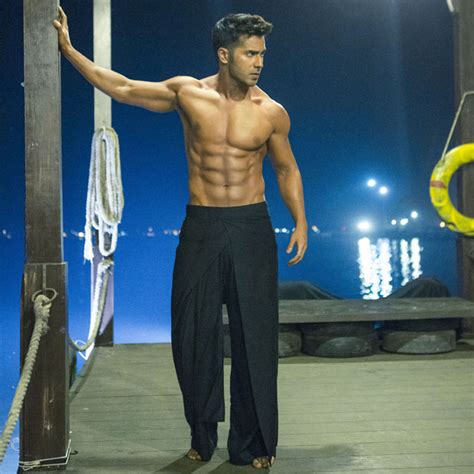 Varun Dhawan Flaunts His Ripped 8 Pack Abs In Abcd 2 Varun Dhawan Flaunts His Ripped 8 Pack