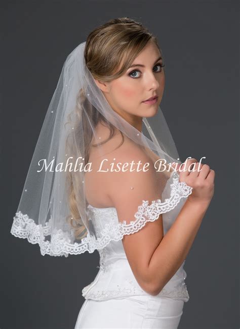 Shoulder Length Lace And Pearl Veil Wedding Veils Short Wedding Veils Lace Short Veils Bridal