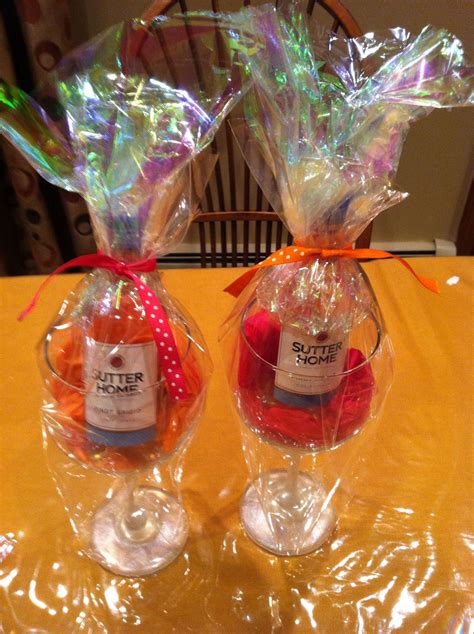 Wine Glass Party Favor Ideas Find Unique Party Favor And Treat Bag Ideas For Holidays