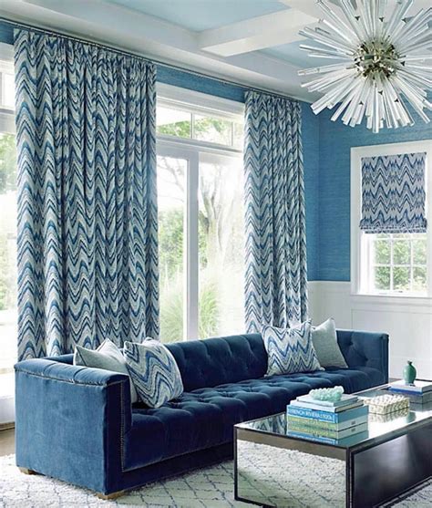 Transitional Style Cozy Blue Living Room Decor With Blue Velvet Sofa