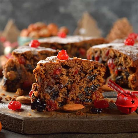 How To Make Traditional Christmas Cake Recipe