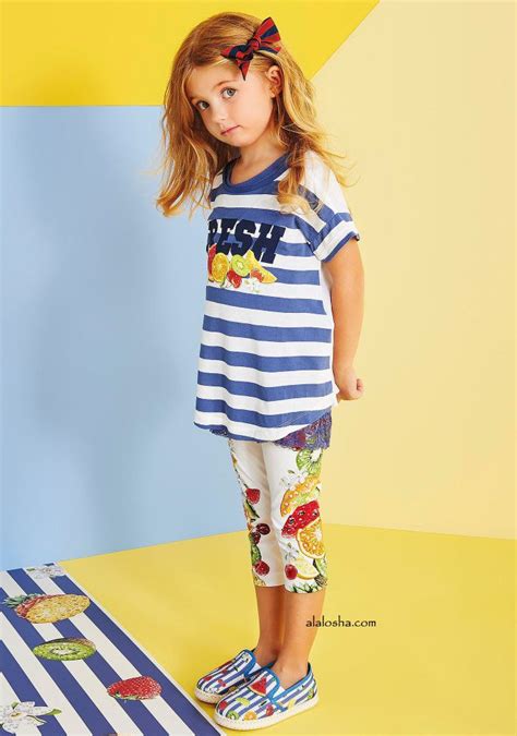 Vogue Enfants Must Have Of The Day Combine Tropical Fruits For The