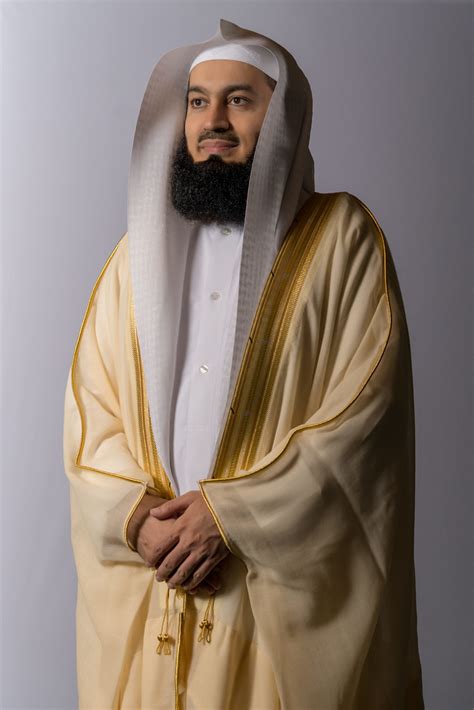 Ismail ibn musa menk (born 27 june 1975), also known as mufti menk, is a muslim cleric and mufti based in zimbabwe. Ismail ibn Musa Menk-17 | Photo by: Atif Balouch (www ...